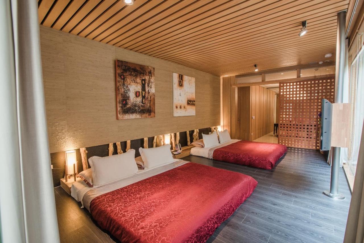 Motel Stars Taichung Buitenkant foto