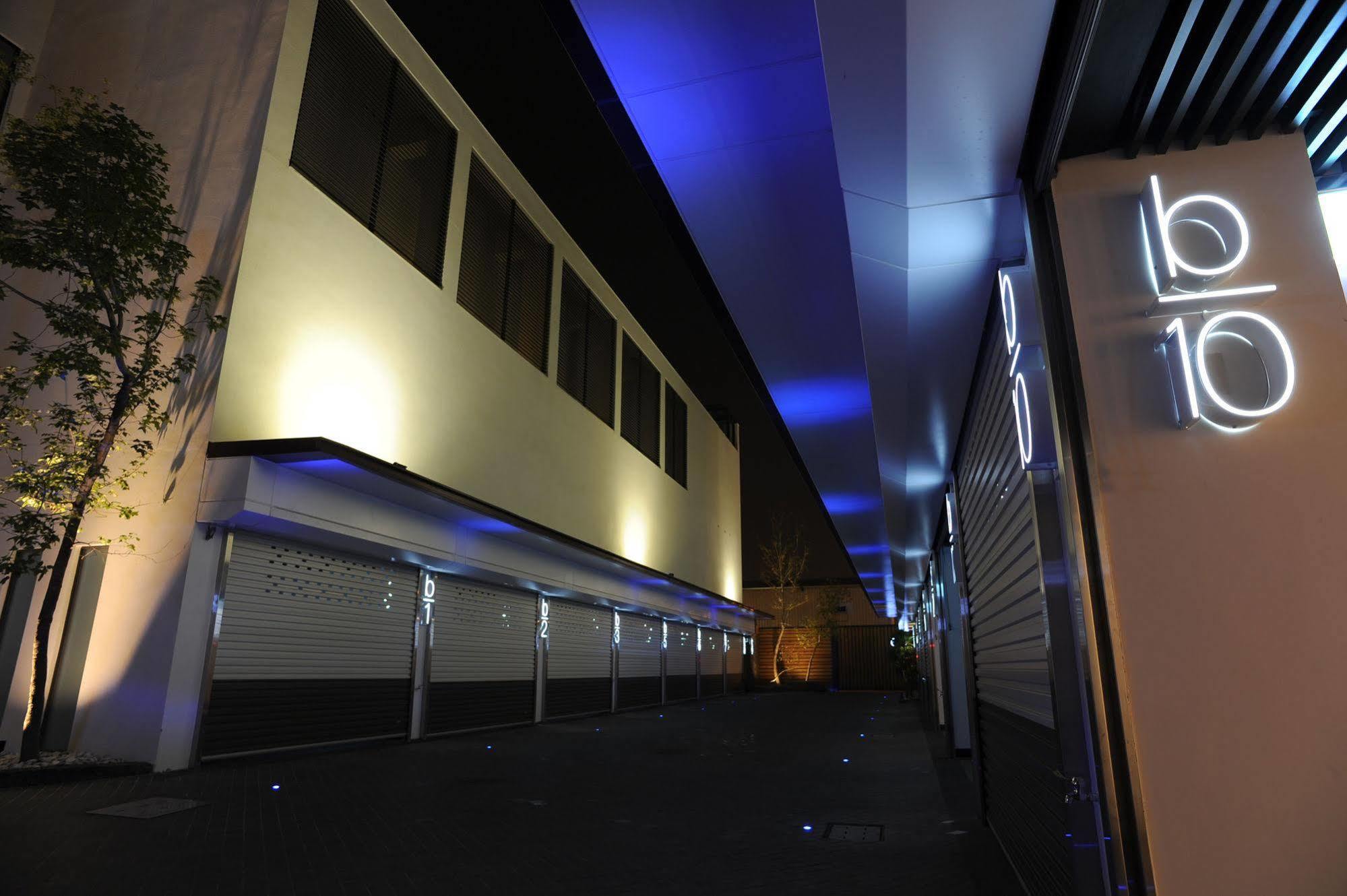 Motel Stars Taichung Buitenkant foto